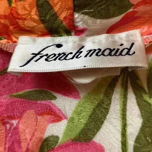 Vintage French Maid lightweight dressing  gown in colours that pop - Picture 4 of 5